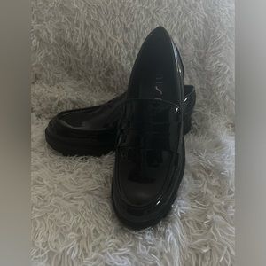 Unisa NWT women’s loafers
